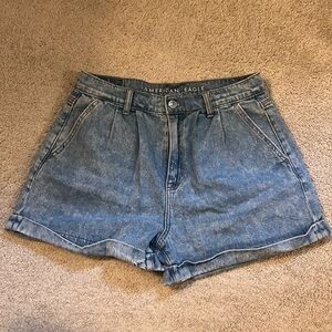 American Eagle, Size 4, High Waisted Shorts